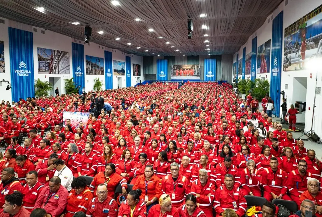 delcy encuentro petroleros 4sept26 2026.jpg