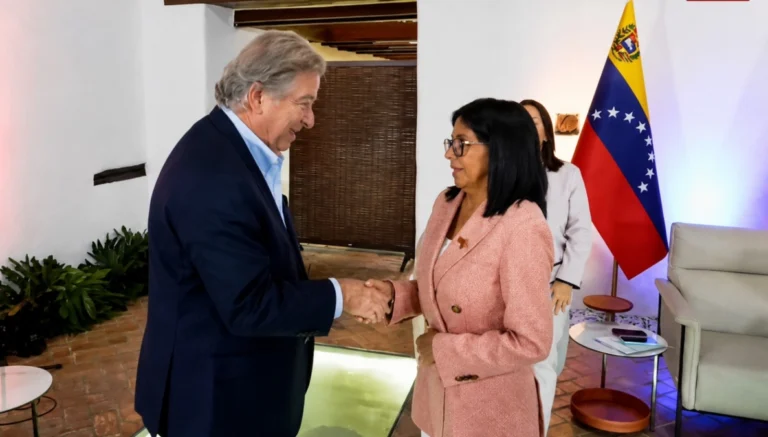 delcy rodriguez firma de acuerdos materia energetica 1