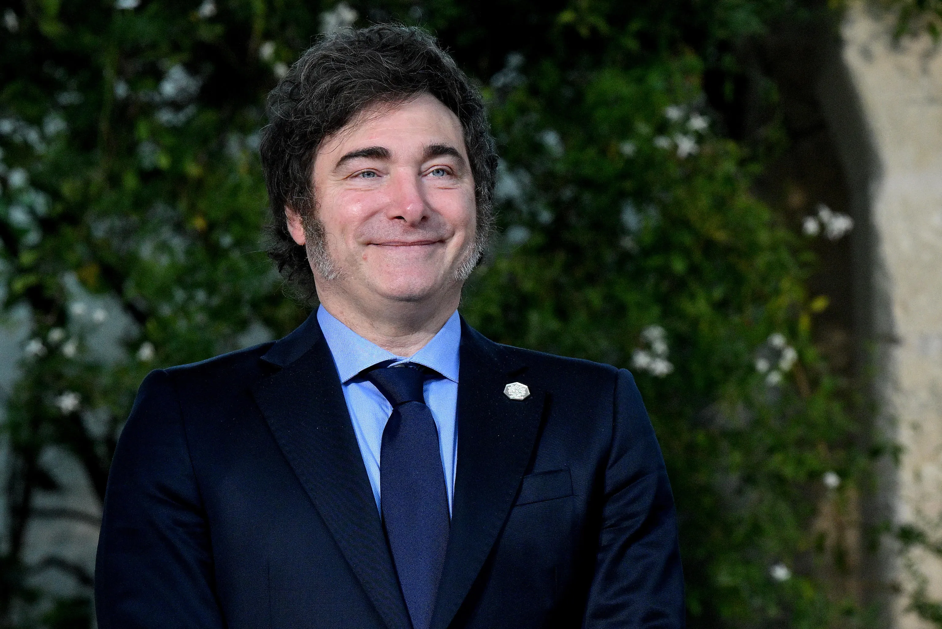 ea5485 italy g7 summit