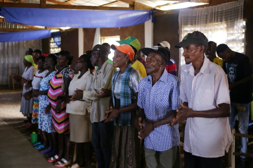 Haití: movimiento campesino haitiano “Tèt Kole Ti Peyizan Ayisyen” celebra 40 años de lucha 3 haiti movimiento campesino tet kole interior 2