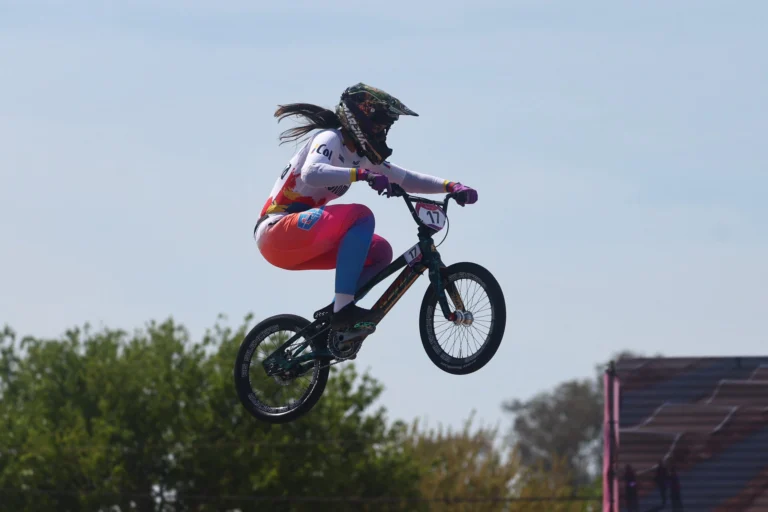 Colombia se adueña del BMX Racing en Santa Fe 2026
