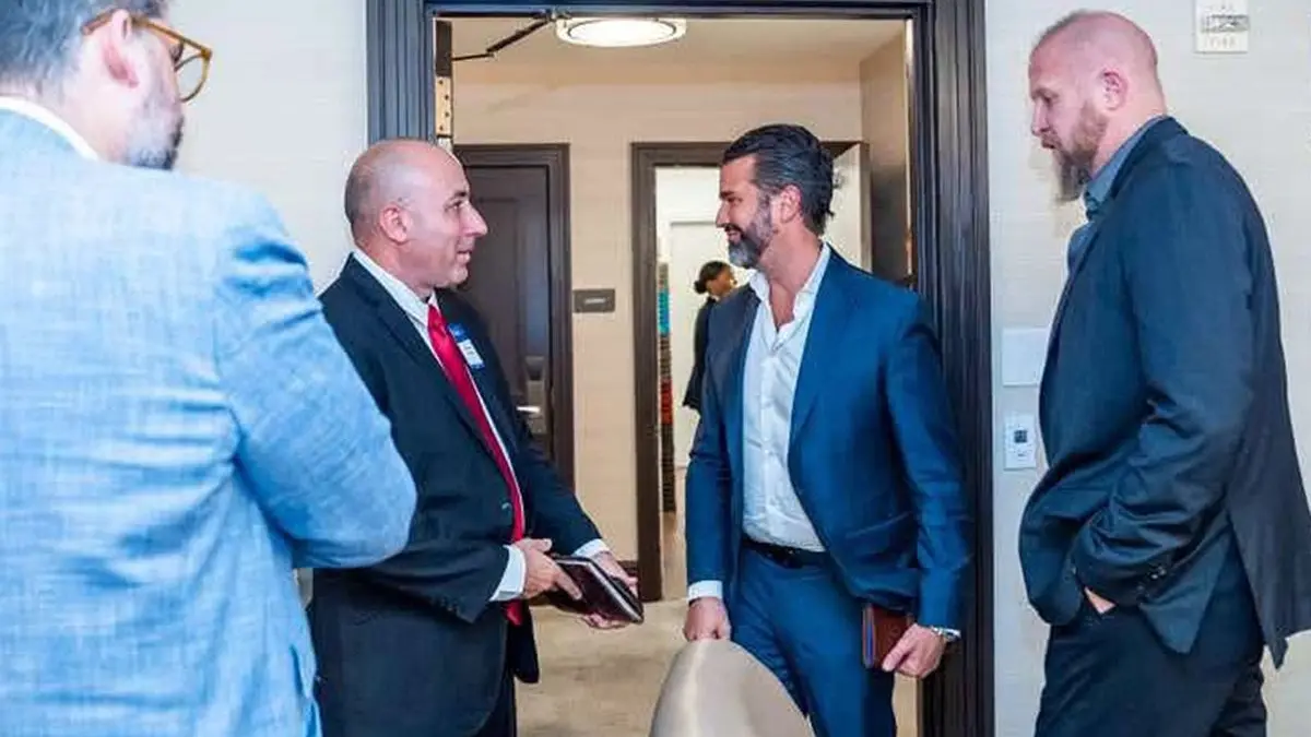 revelan fotos que ligan a hijo de trump con el consultor cerimedo 5bba8810 11ed 425f 95d6 c526d10b463f medialjnimgndimagefullsize.jpg