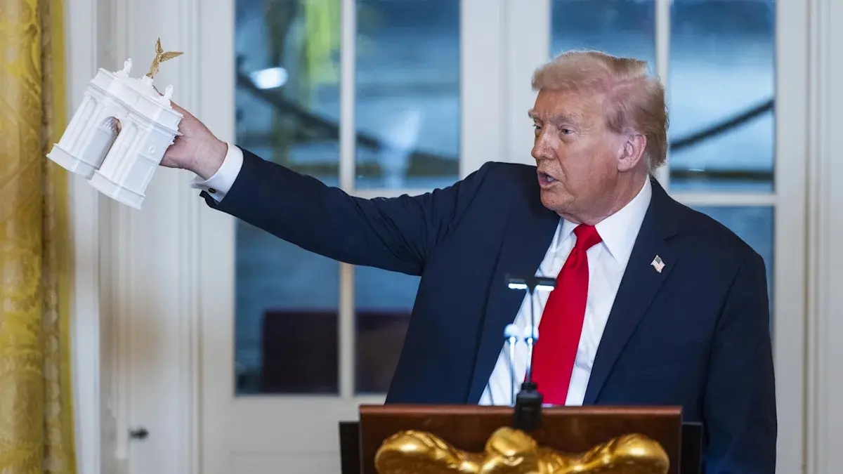 trump arco triunfo 2025 26.jpg