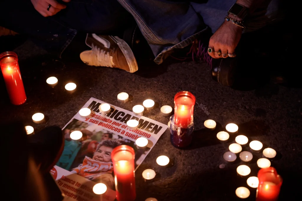 En imágenes: Madrid rinde homenaje a Maricarmen Abascal entre dolor y resistencia 9 9076ef8d 3d39 4e70 9921 79cde07831a1