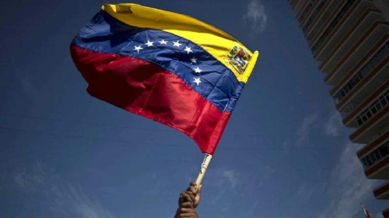 bandera venezuela version final 1024x655 1024x655 1 1