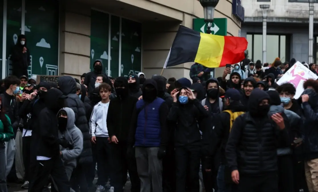 belgica protesta estudiantes trabajadores foto efe 2.jpg