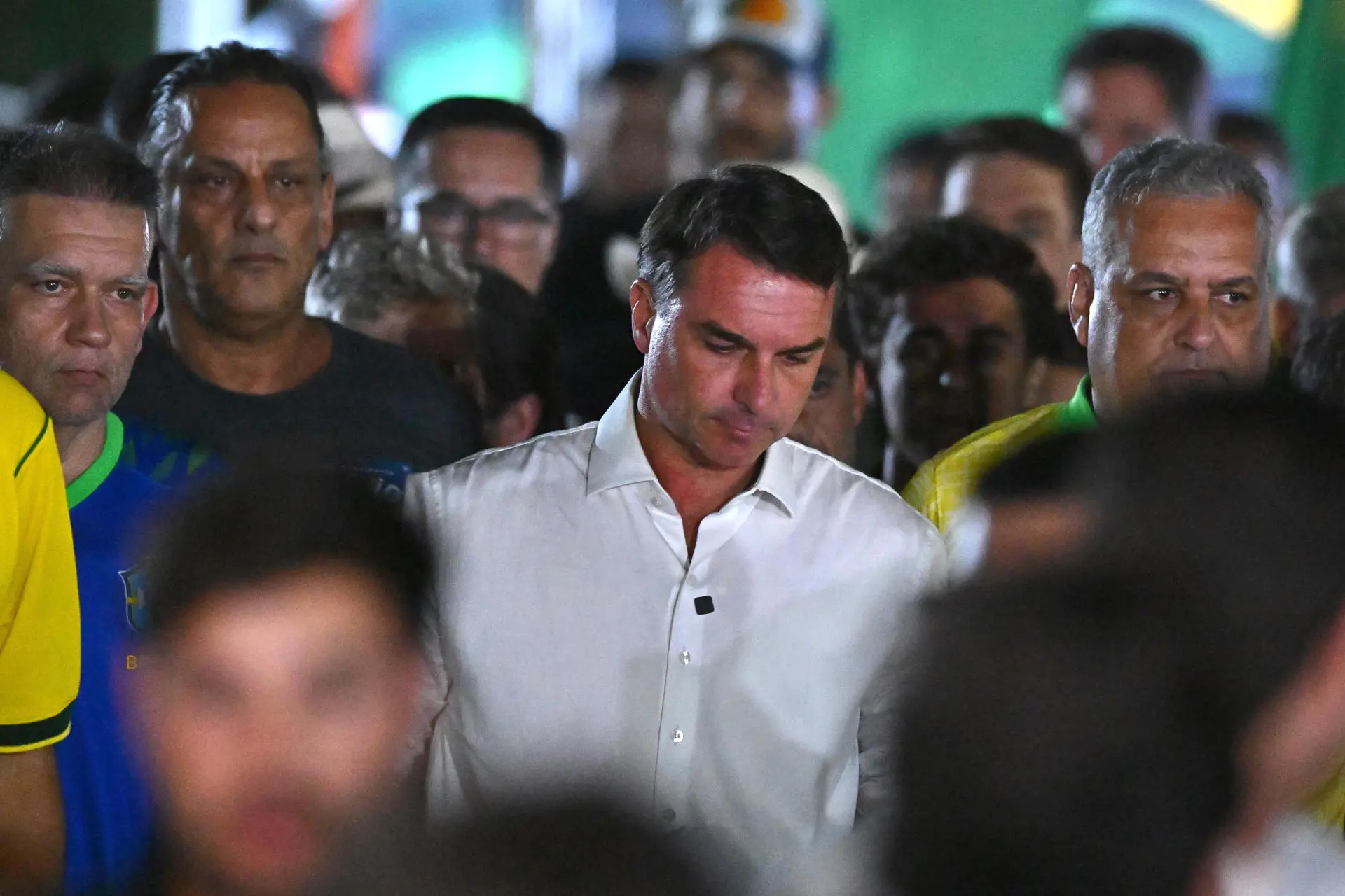 Flávio Bolsonaro quedará sin cargo público tras la reelección de Lula
