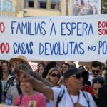 ea6349 portugal housing protest