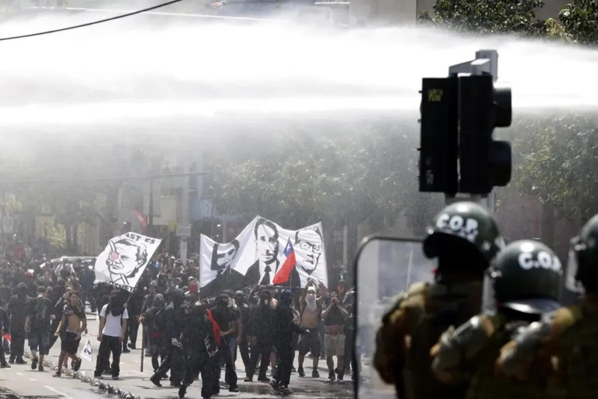 estallido social 2019.jpg