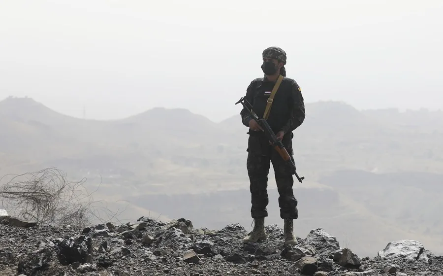 Yemen: al menos 30 civiles muertos o heridos en bombardeos de la coalición saudí