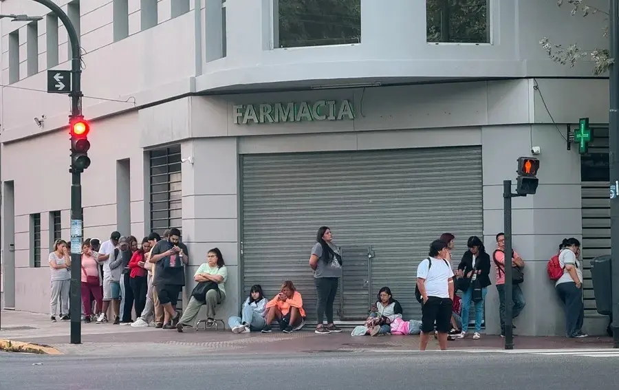 fila desempleo argentina efe 2026.jpg