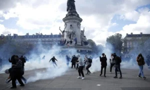 francia detenidos represion01