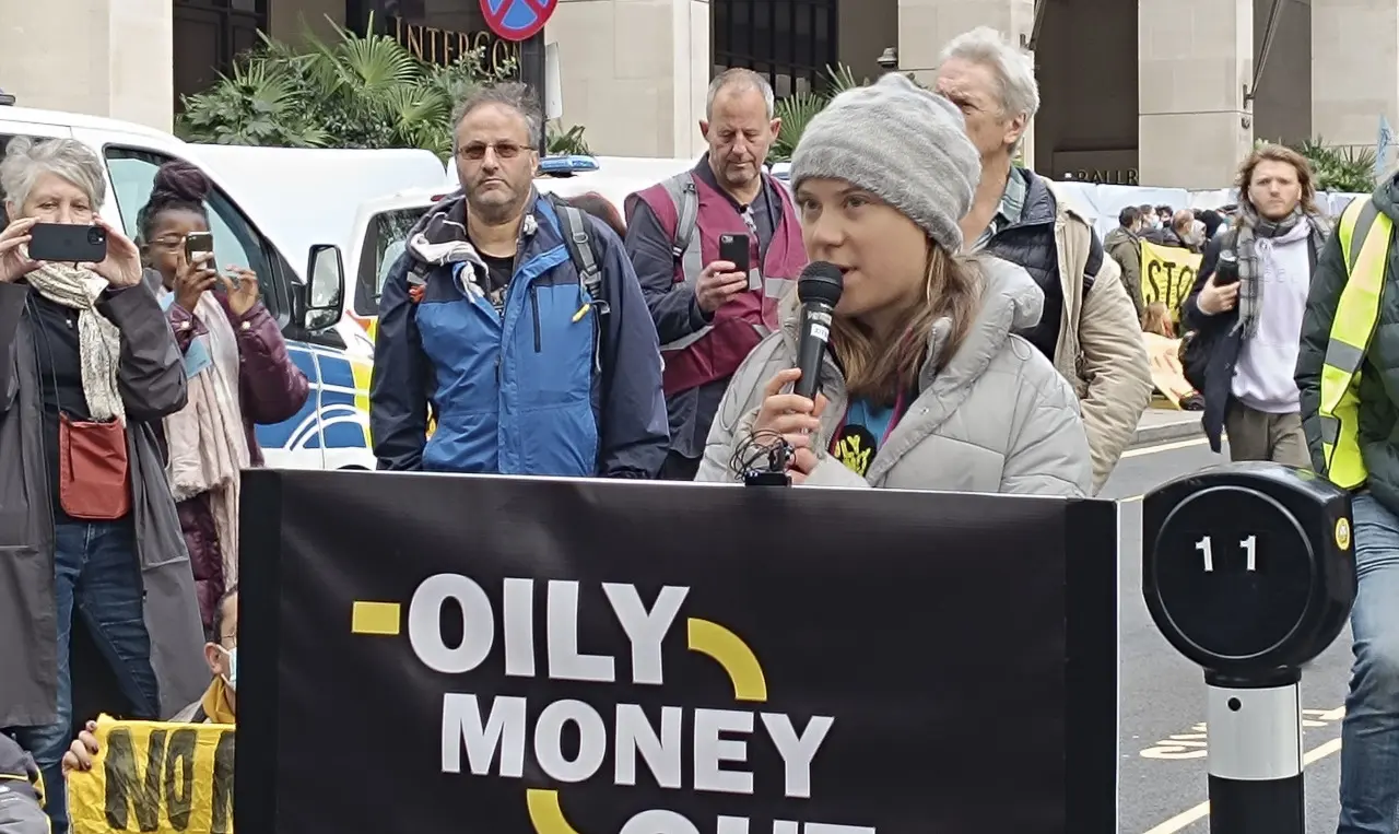 greta thunberg francia01.jpg
