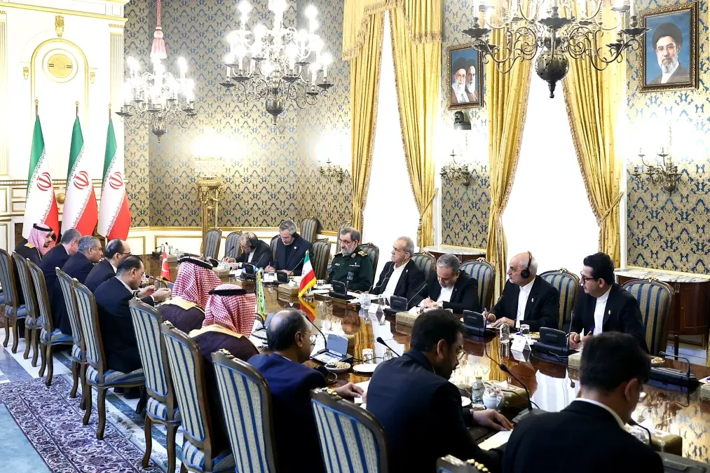 iran reunion paises pacto la meca foto englishfars 1.jpg