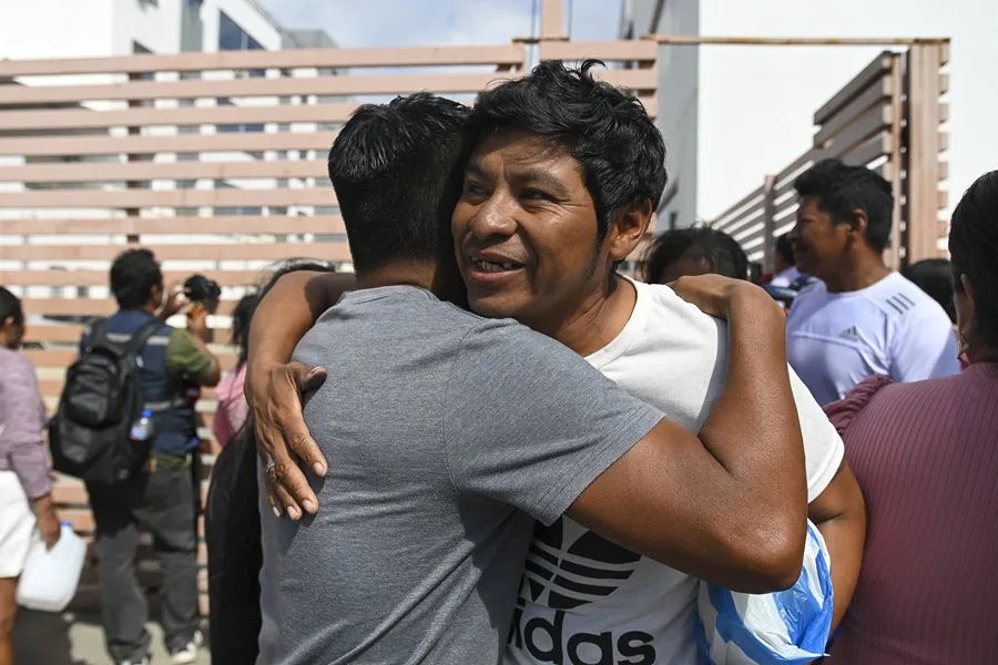 jueza ecuador declara inocentes 32 tripulantes barcos bombardeados eeuu
