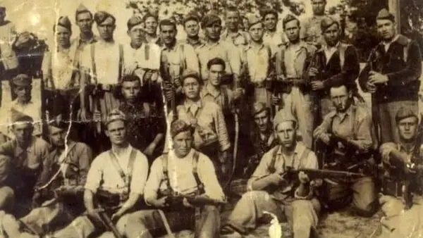 "III Marcha- Columna de los 8000". Cerca de la libertad y de la muerte 3 la columna de los 8000.jpg