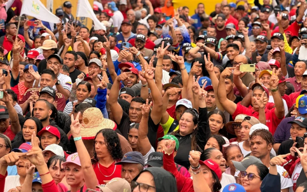 En imágenes: venezolanos conmemoran victoria de 2012 y ratifican legado de Chávez 11 marcha chavez caracas 7oct2026 15 psuv caracas