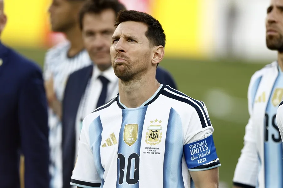 messi demanda