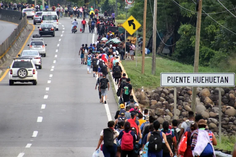 mex6715 mexico crisis migratoria
