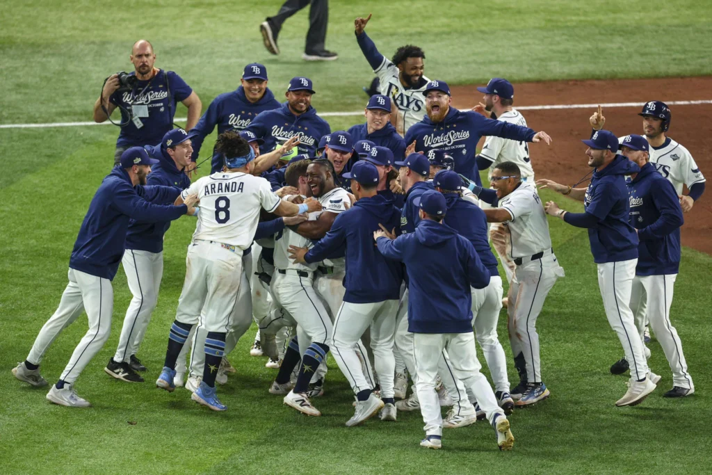 Tampa Bay Rays no se rinde y sigue con vida en la Serie Mundial 2 rays gana 02