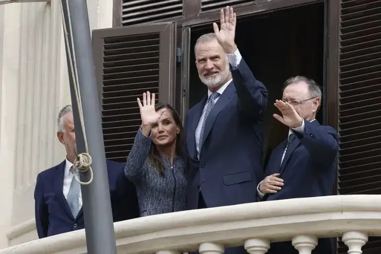 reyes.jpg